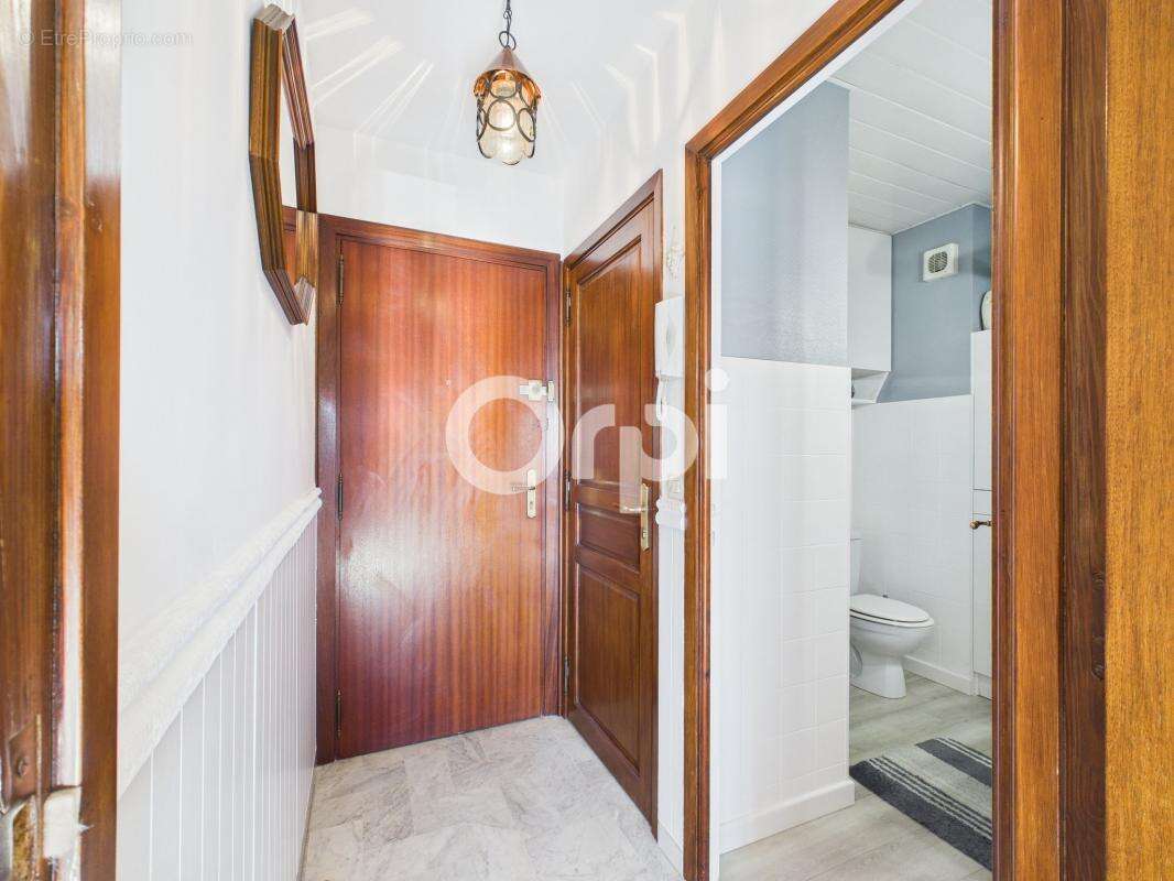 Appartement à MANDELIEU-LA-NAPOULE