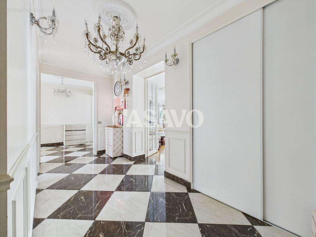 Appartement à PARIS-10E