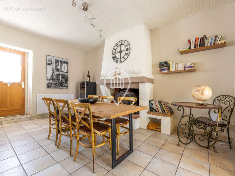 Maison à L&#039;EPINE