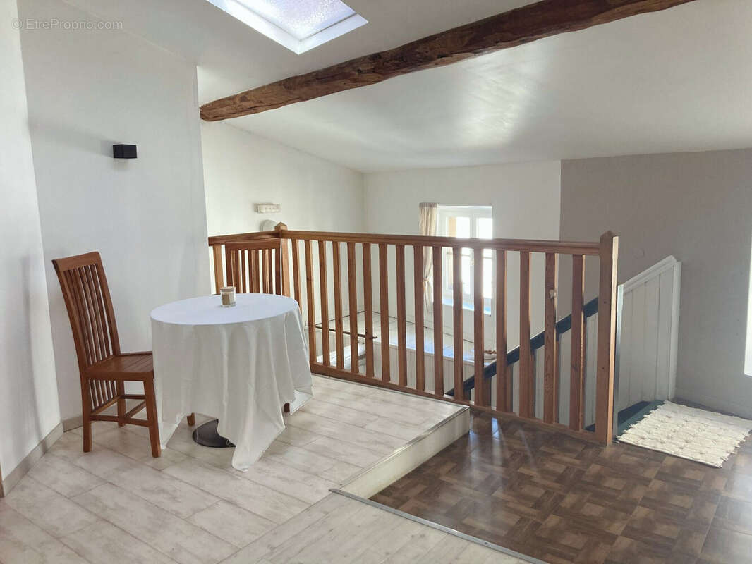 Maison 224 m² à Issoire  - photo 8