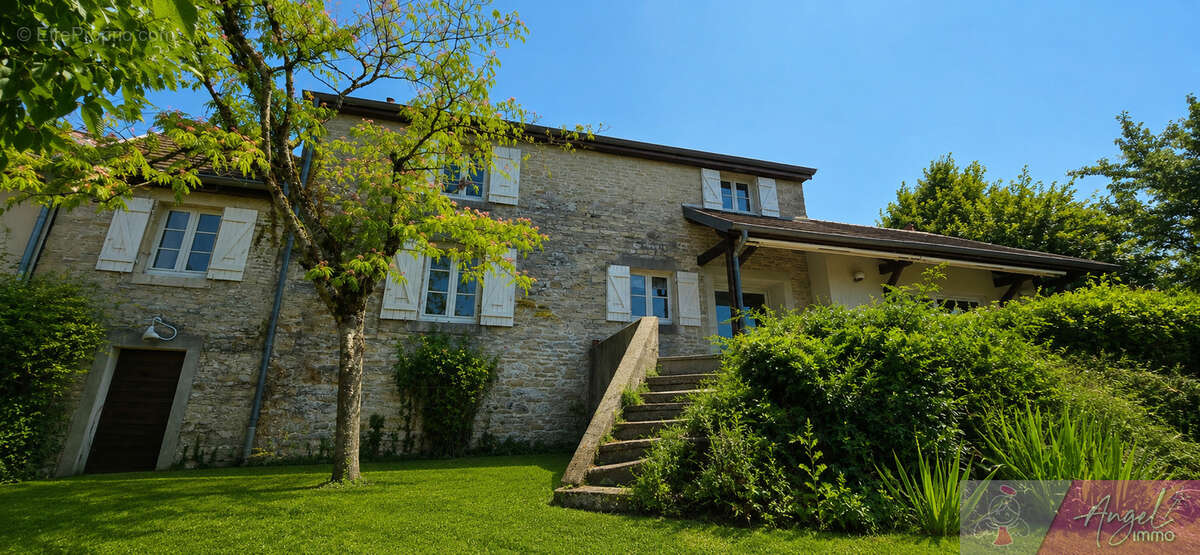 Maison de famille à monnieres - photo 2