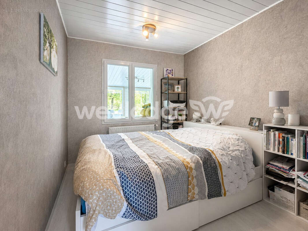Chambre 1 - Maison à MAUVES-SUR-LOIRE