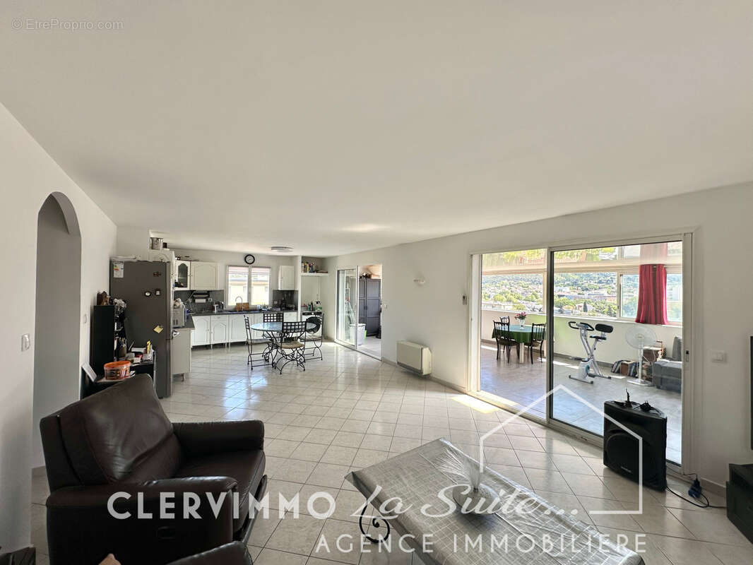 Maison à MARSEILLE-11E