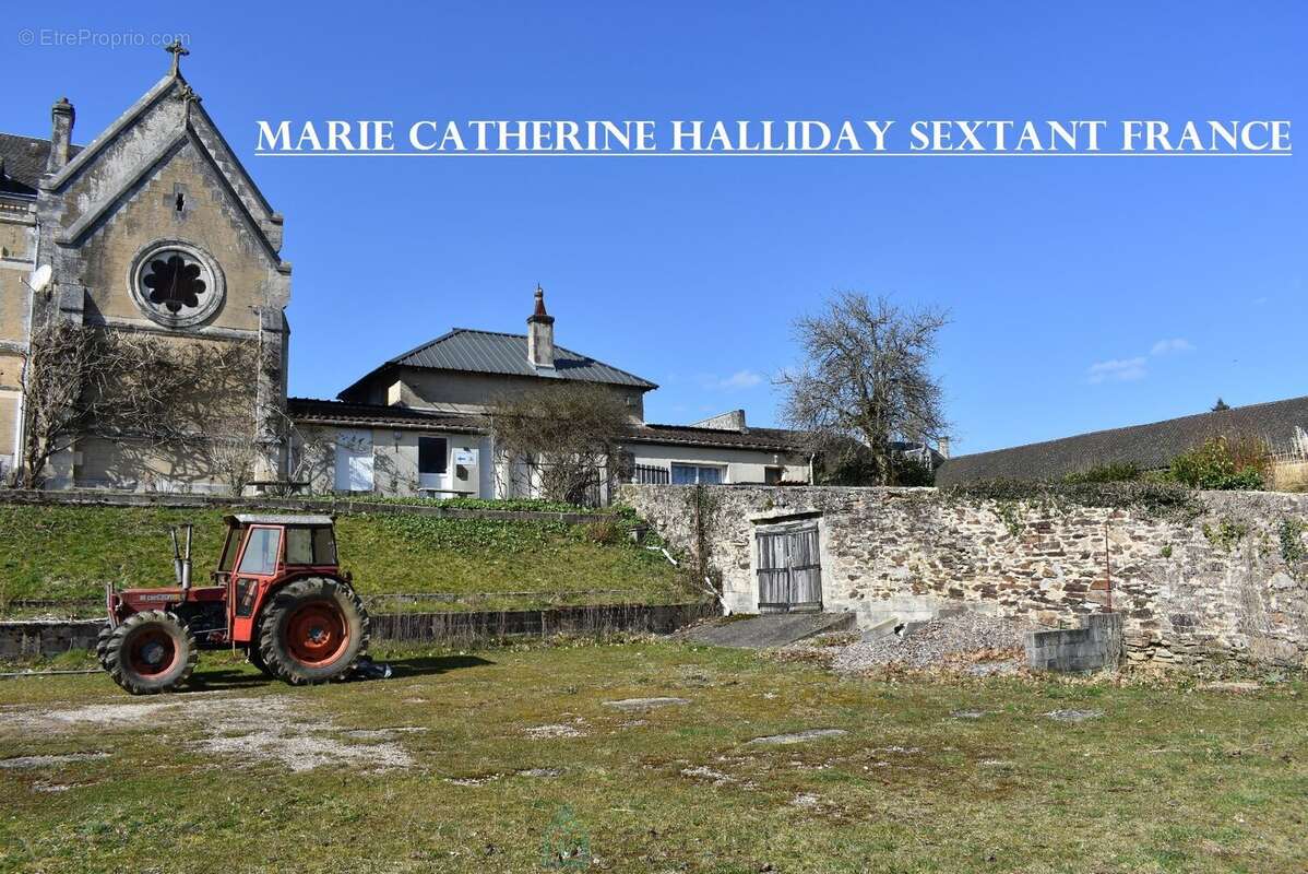 Maison à LA COQUILLE