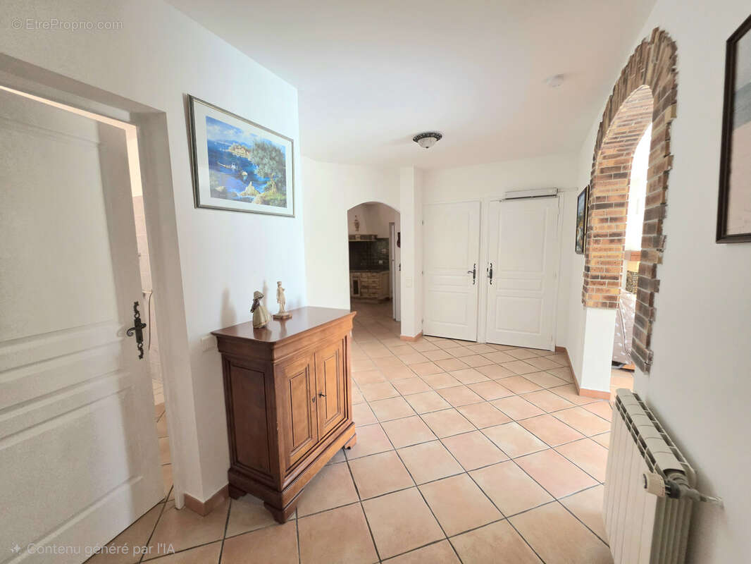 Appartement à HYERES