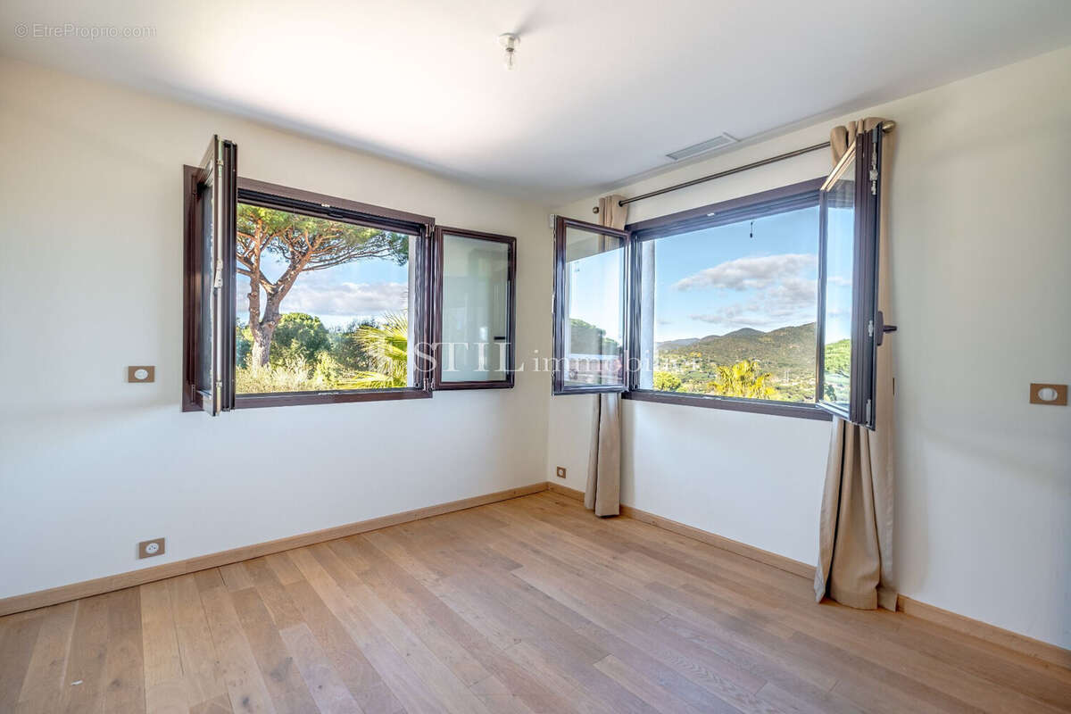 Maison à SAINTE-MAXIME