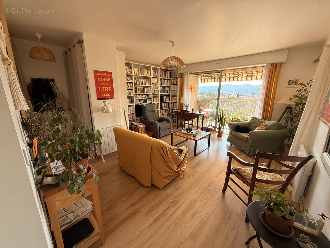 Appartement à AUBENAS