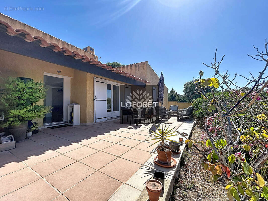 Maison à SAUSSET-LES-PINS
