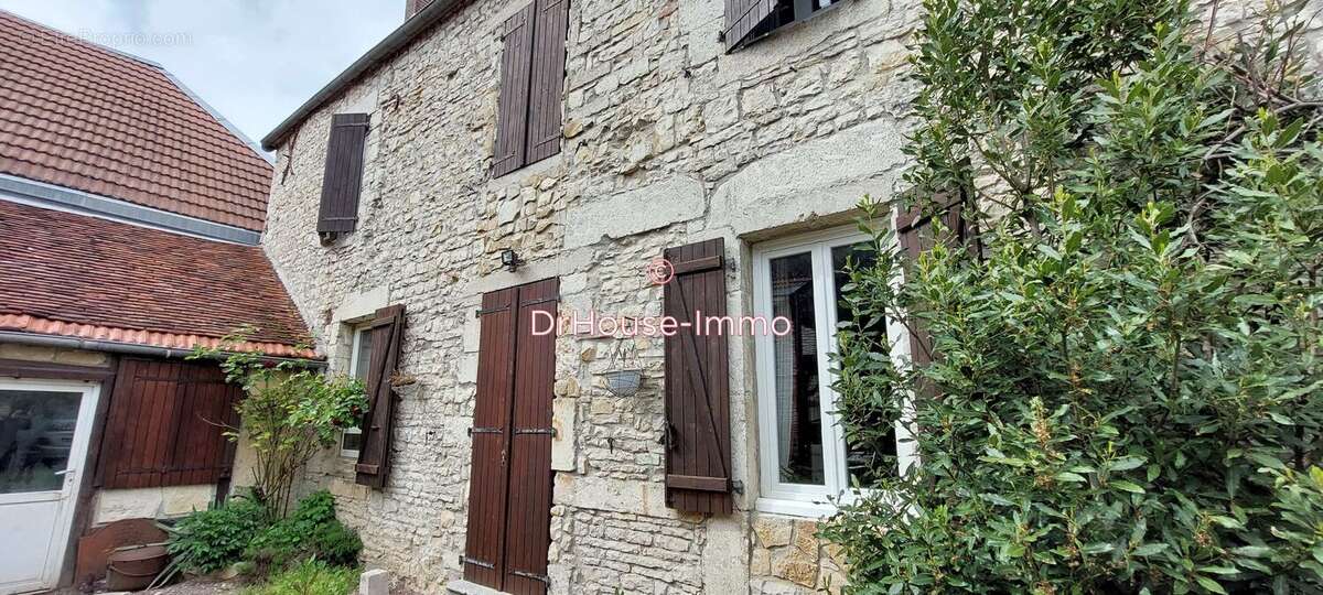 Maison à LANDREVILLE
