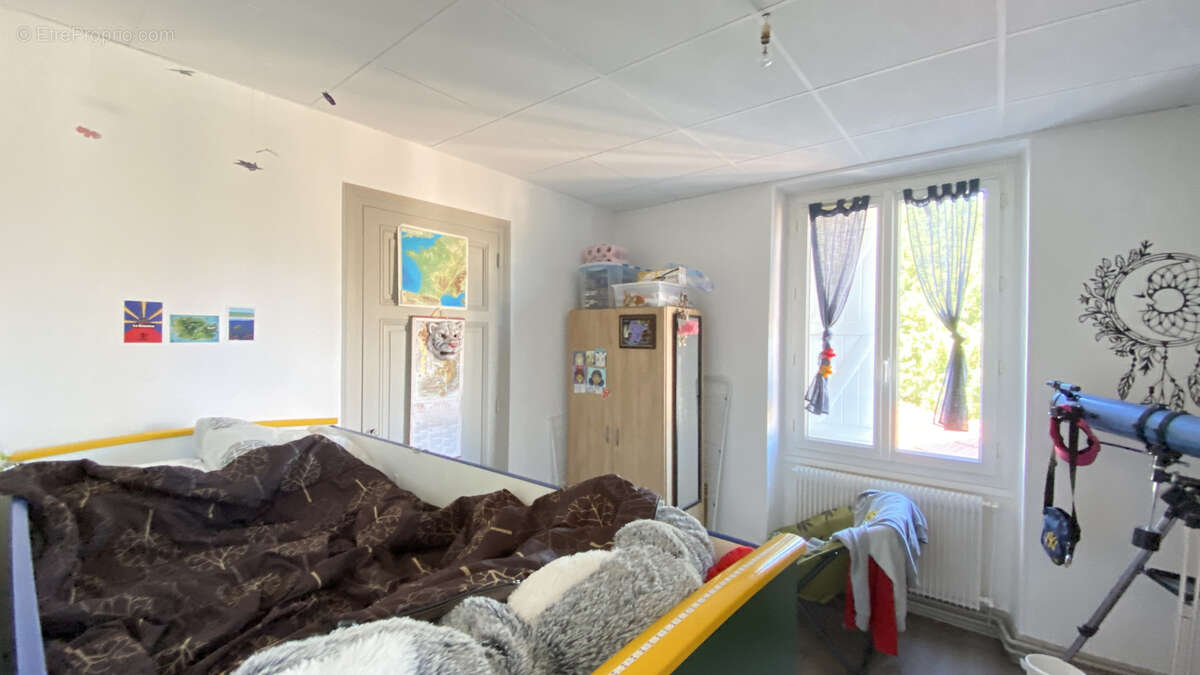 Appartement à COGNIN