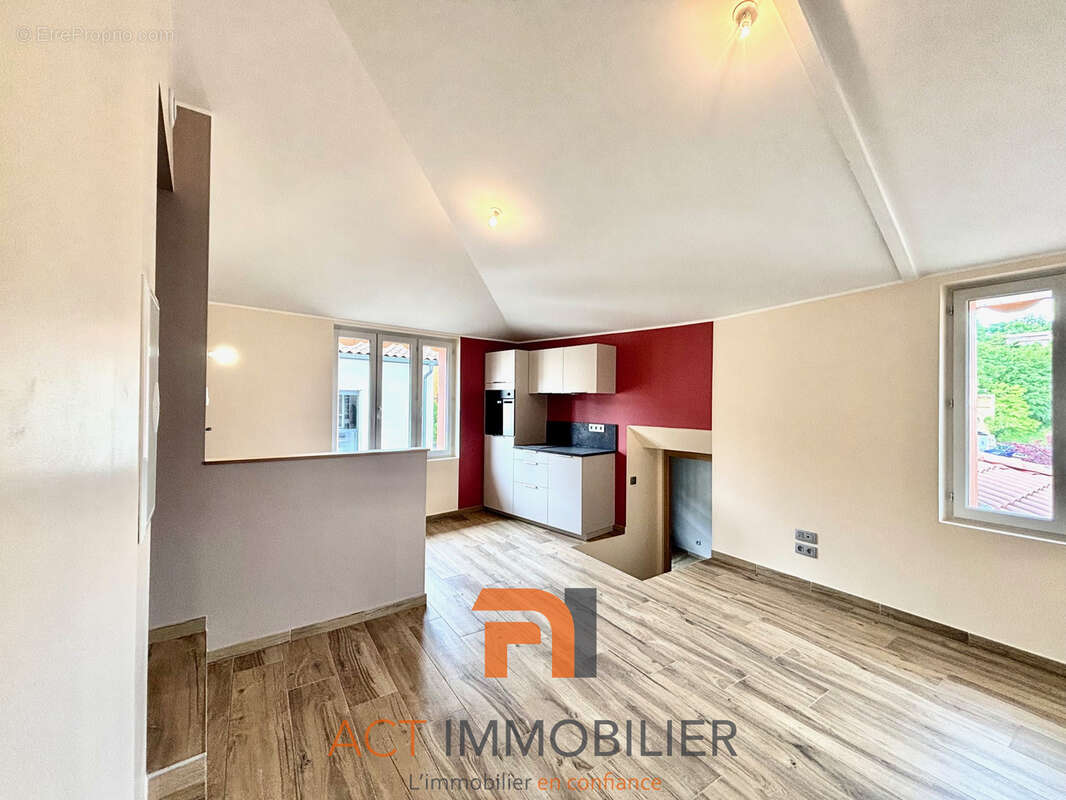 Appartement à SAVIGNY