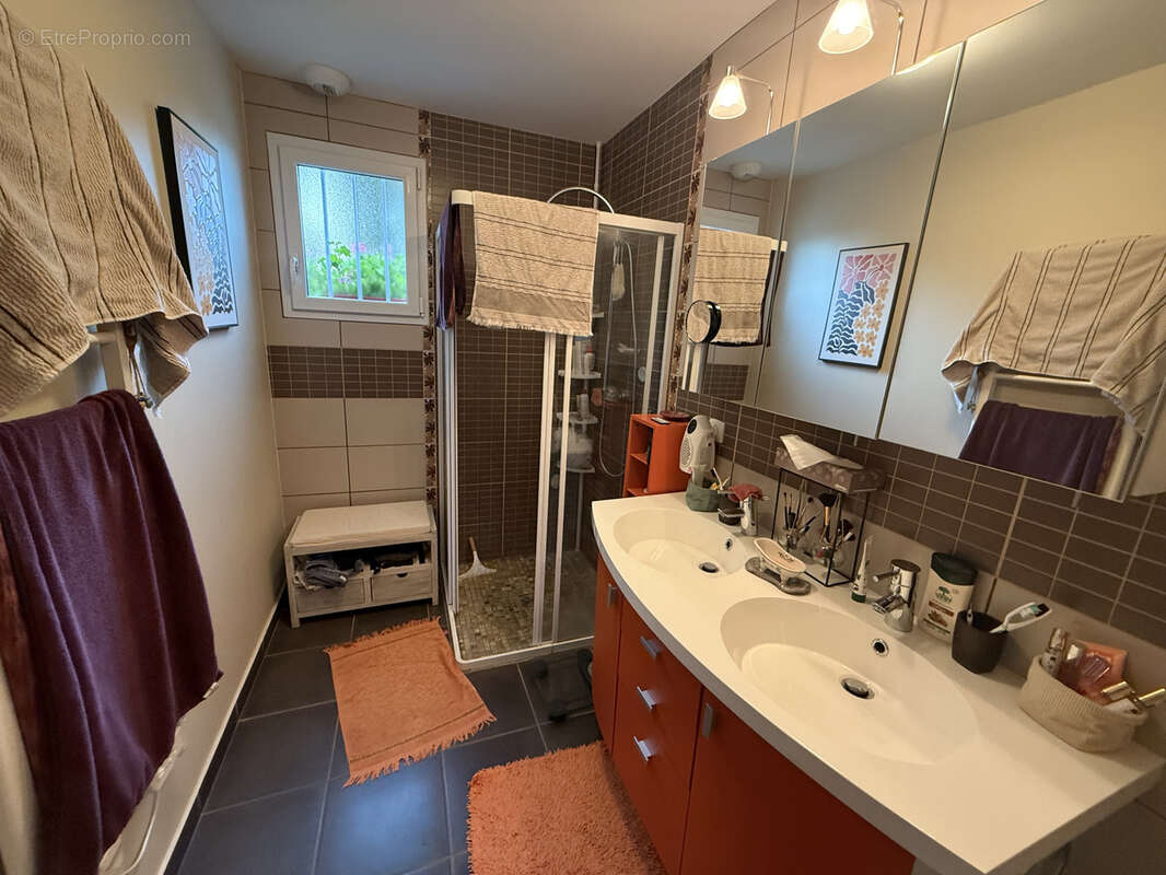 Maison à FONTENAI-LES-LOUVETS