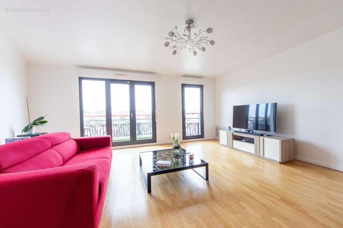 Appartement à COLOMBES