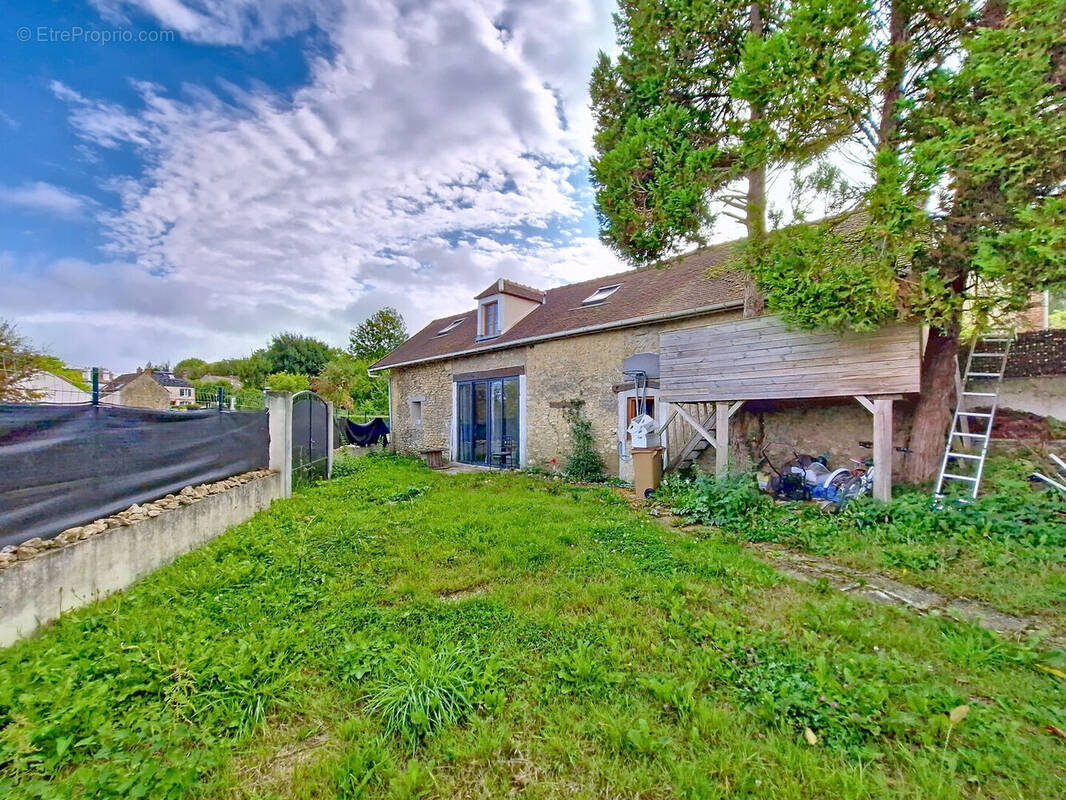 Maison à SAINT-CLAIR-SUR-EPTE