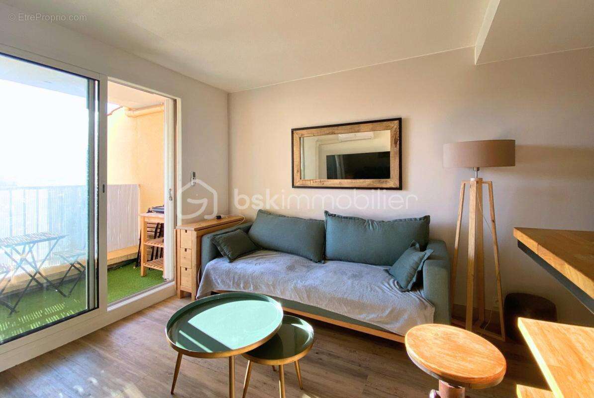Appartement à CARQUEIRANNE