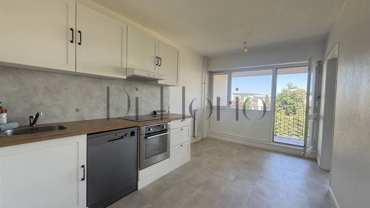 Saint-Dié-des-Vosges - centre ville - Appartement 86m2 - photo 3