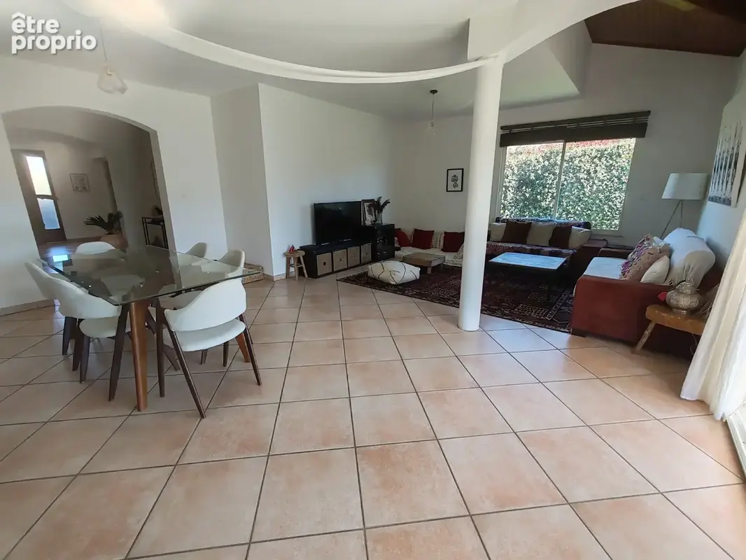 Toulouse Saint-Simon   Belle maison T6 de 2007, 192 m2, jardin arboré, terrain piscinable - photo 9