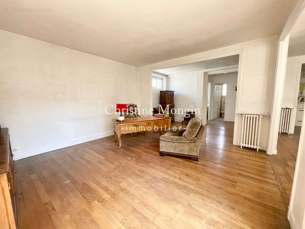 4 pièces 88m2 Rue Michel Ange Auteuil Sud - photo 3