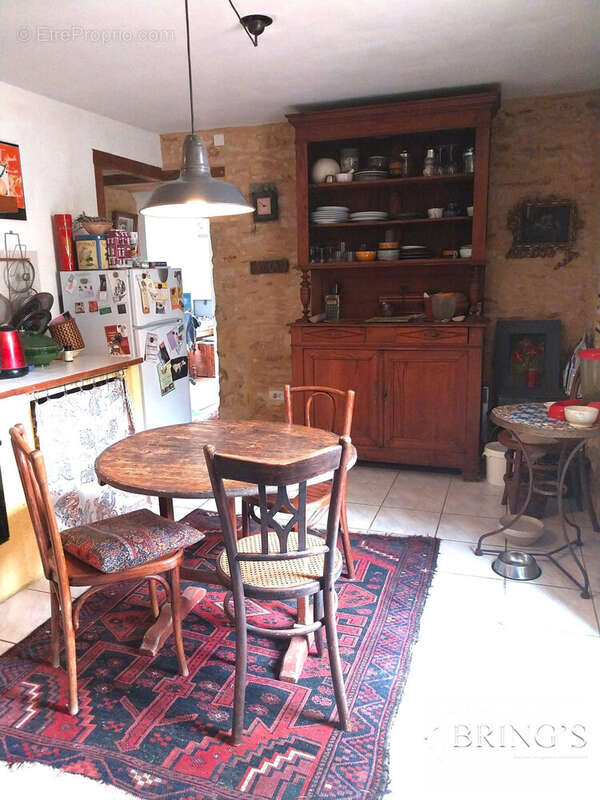 Maison 95 m² à Le Buisson-De-Cadouin  - photo 7