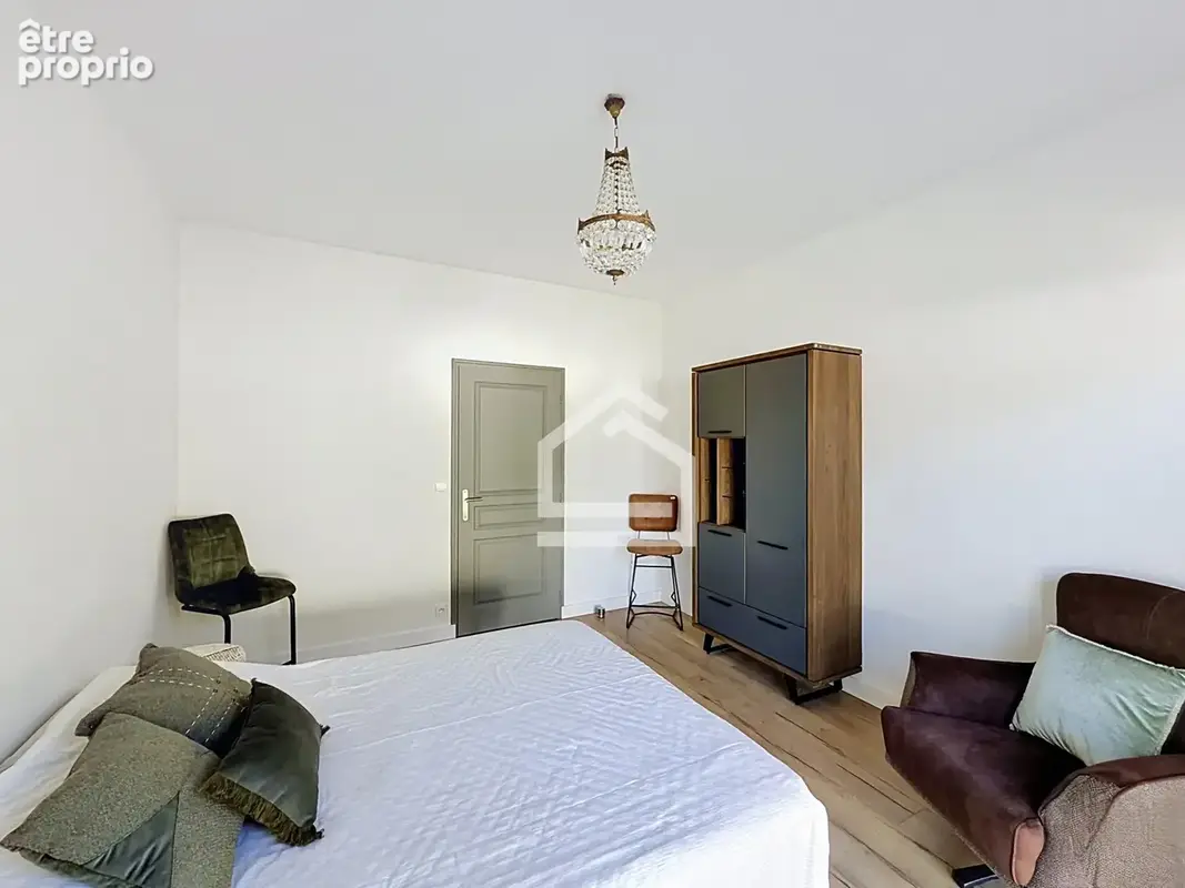 IZON - Maison Contemporaine de 228m2, 4 chambres, piscine. - photo 16