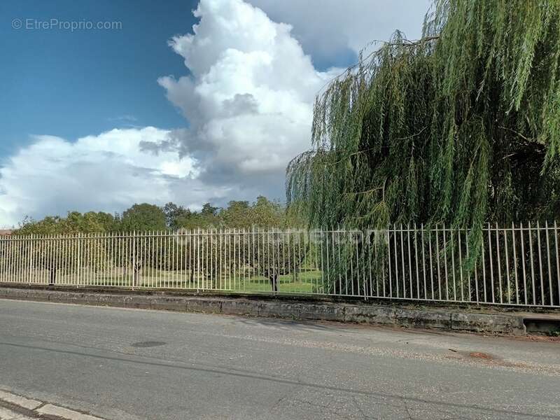Maison à SAINT-ESTEPHE