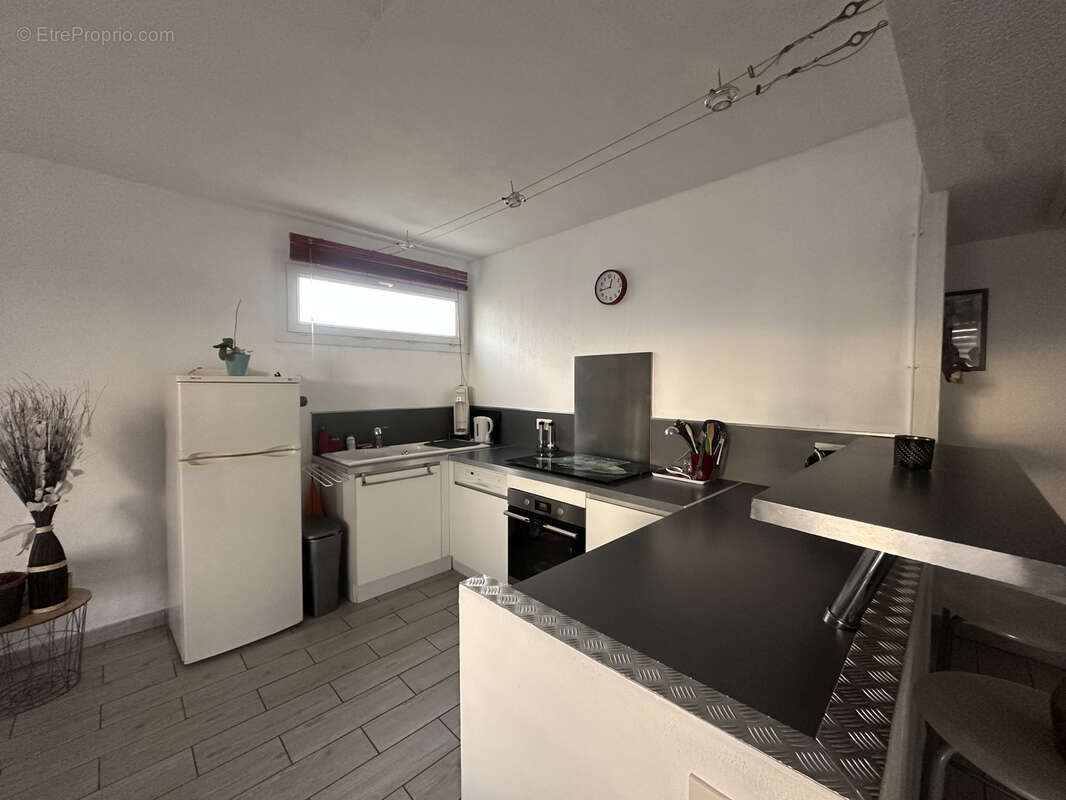 Appartement à SEPTEMES-LES-VALLONS