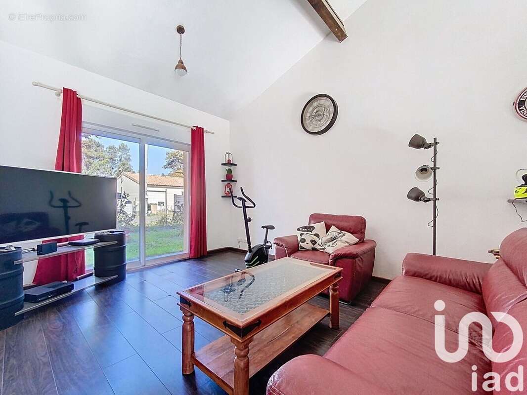 Photo 2 - Maison à BALIZAC