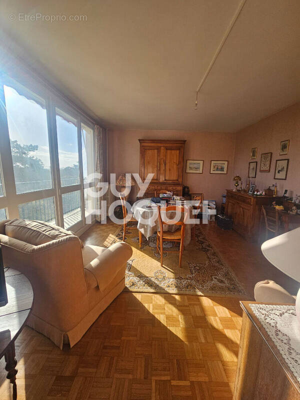 Appartement à COMPIEGNE