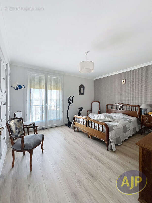 Appartement à REZE