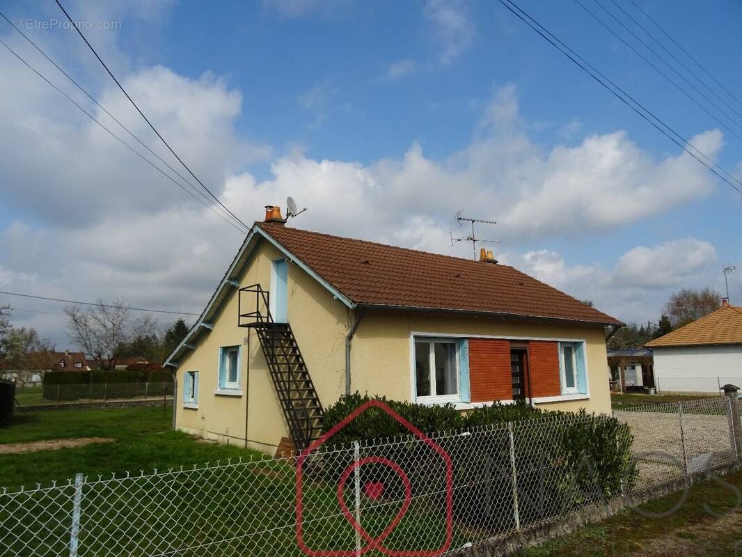 Maison à SOUESMES