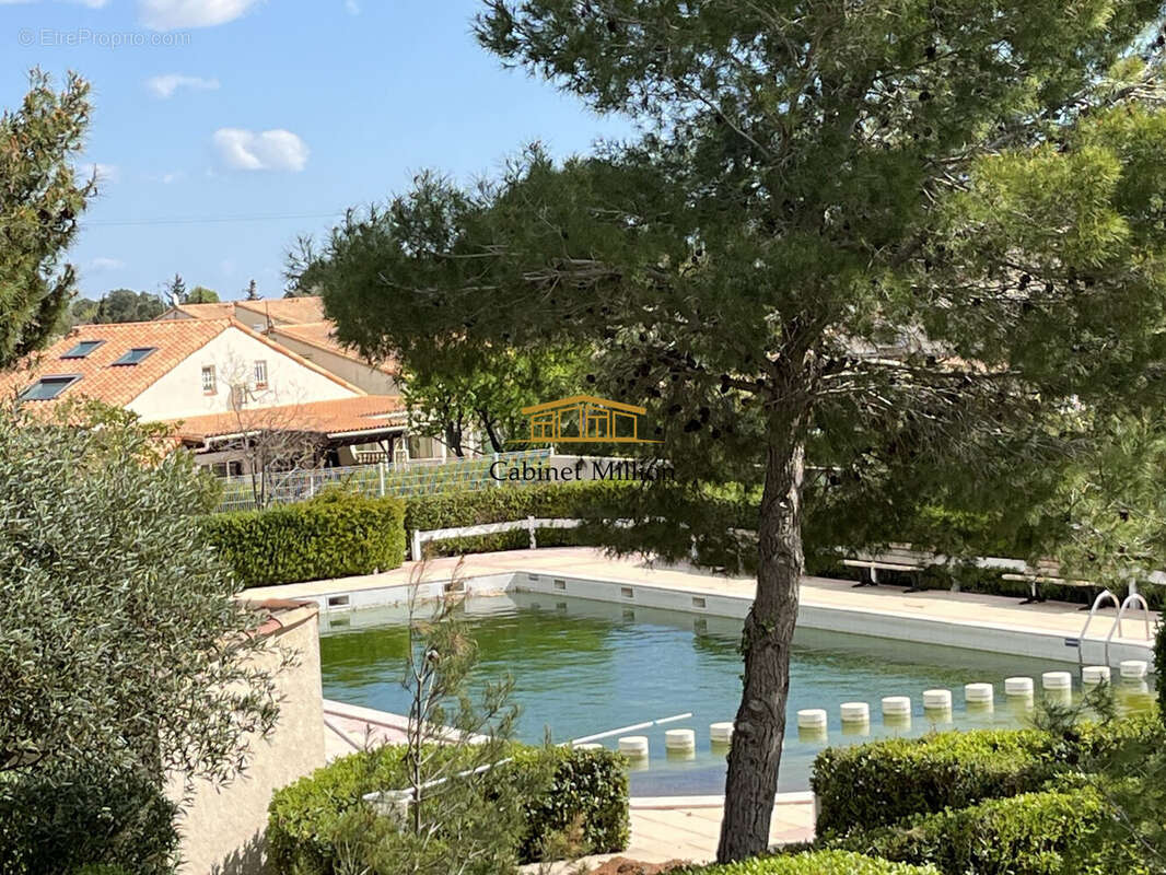 Maison à VIC-LA-GARDIOLE