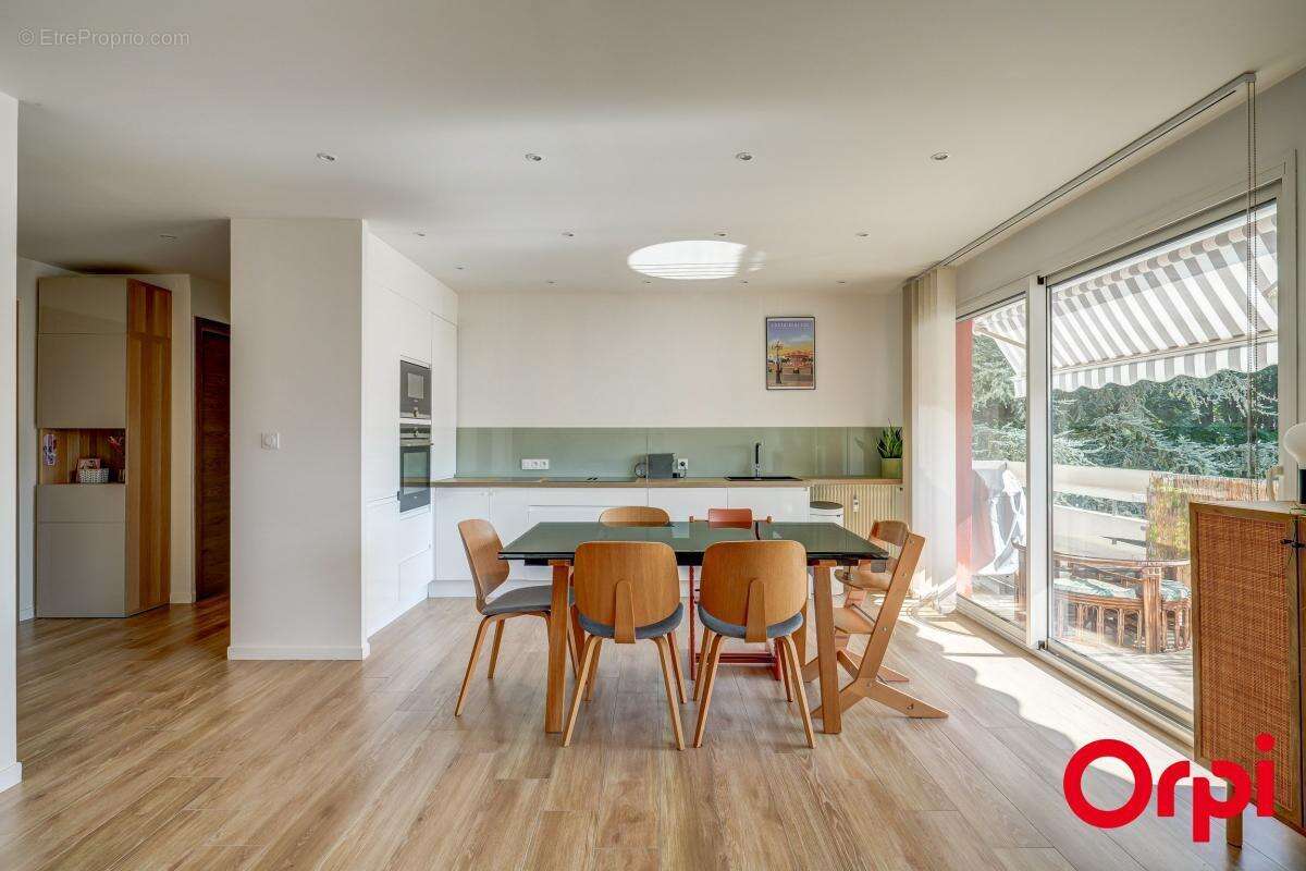 Appartement à CALUIRE-ET-CUIRE