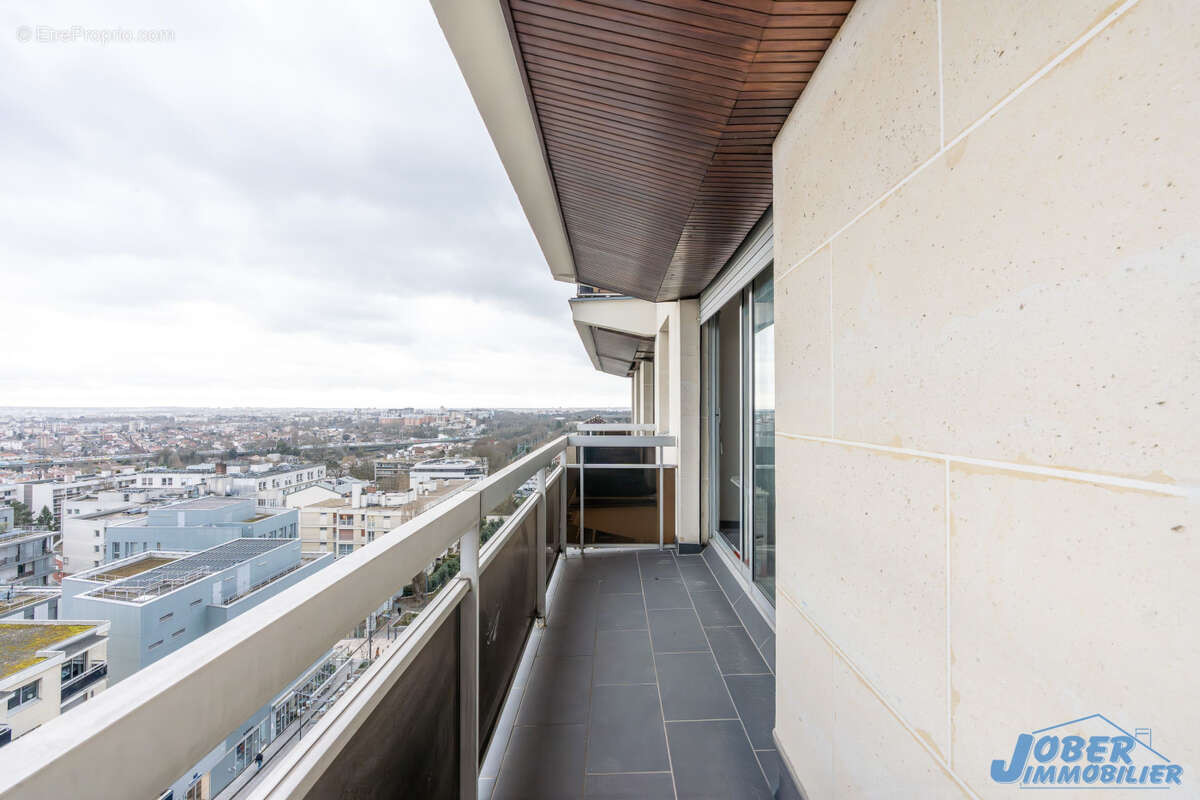Appartement à NOGENT-SUR-MARNE