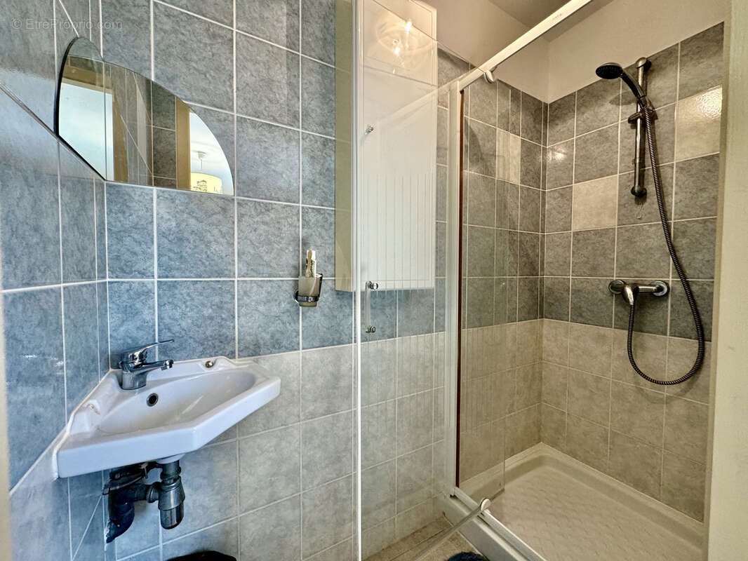 Maison à Collias 151 m2 sur 1252 m2 sans vis à vis, arboré piscinable avec vue et au calme - photo 25
