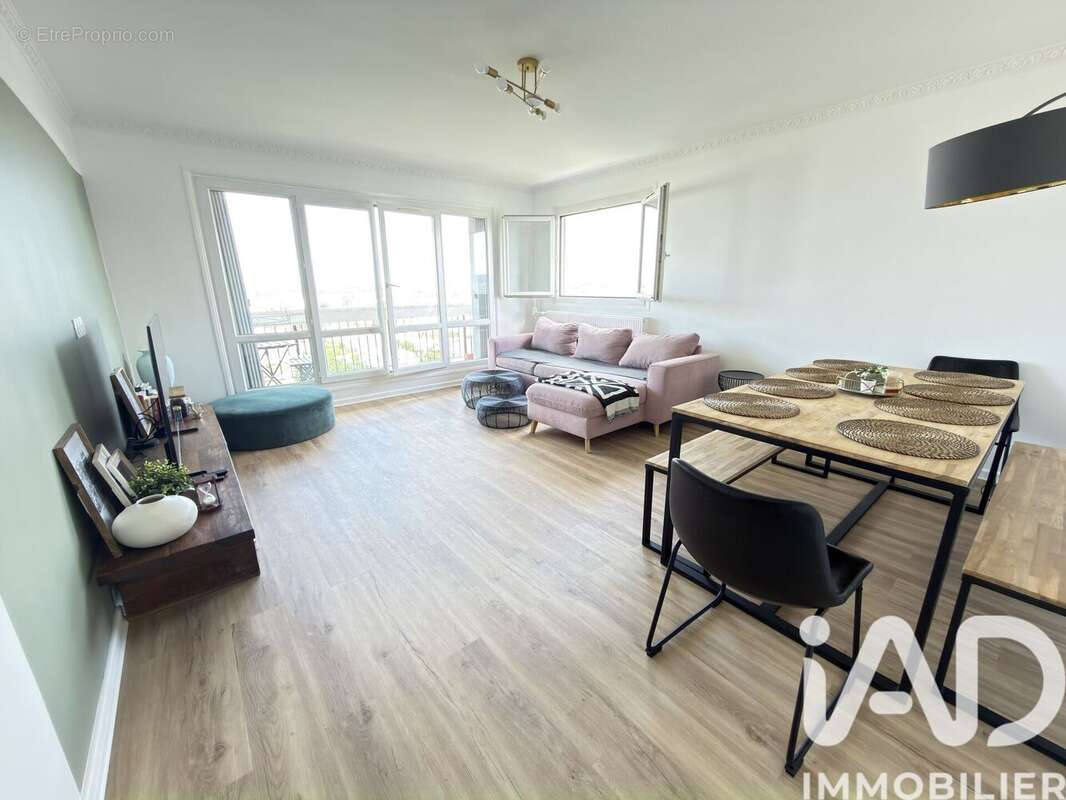 Photo 2 - Appartement à TAVERNY