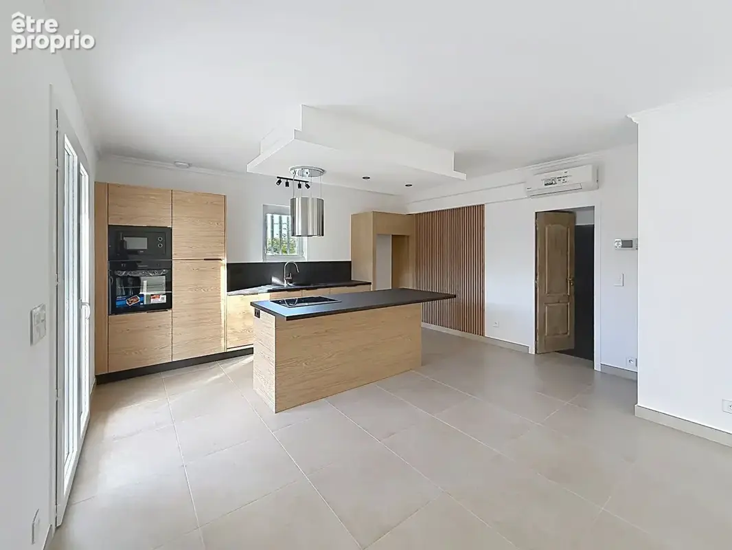 Maison Entraigues Sur La Sorgue 5 pièce(s) 174 m2 et appartement T2 indépendant 44 m² - photo 3
