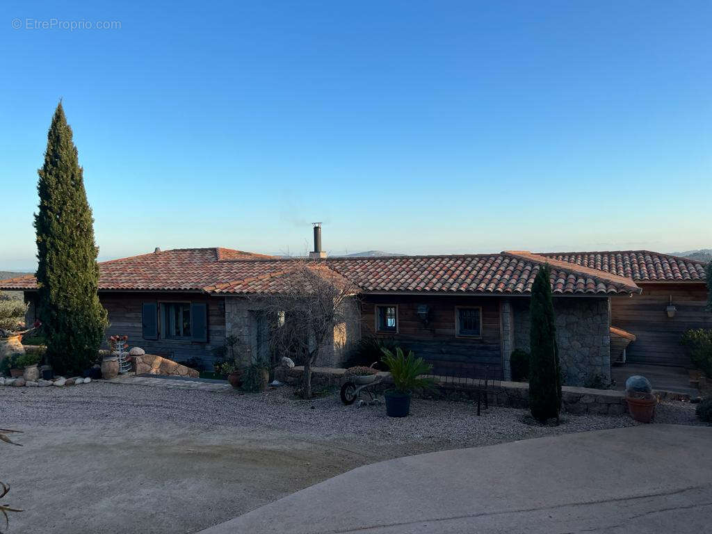 Maison à PORTO-VECCHIO