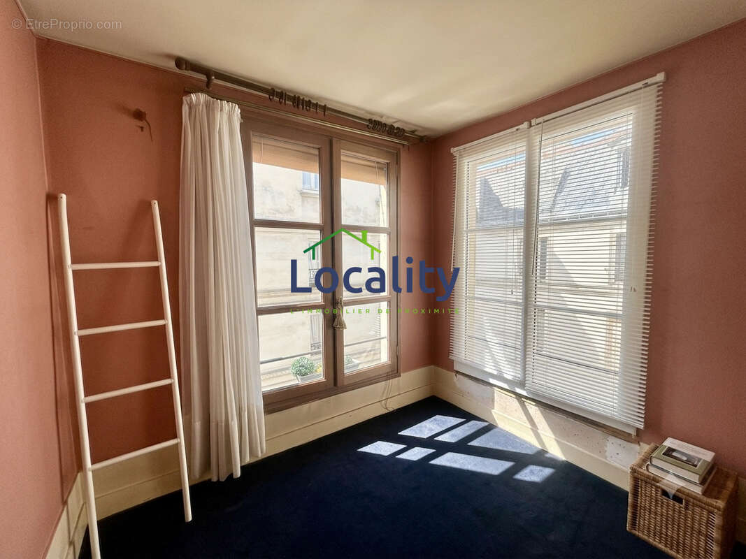 Appartement à PARIS-9E