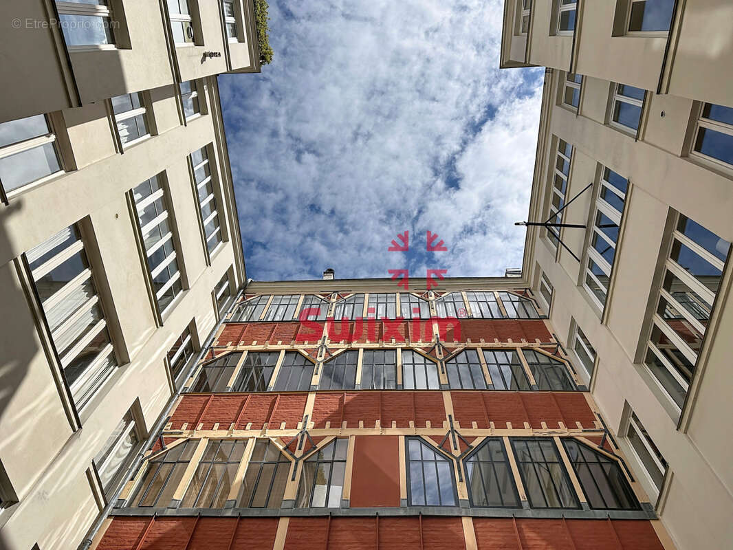 Appartement 172 m² à Paris-11e  - photo 2