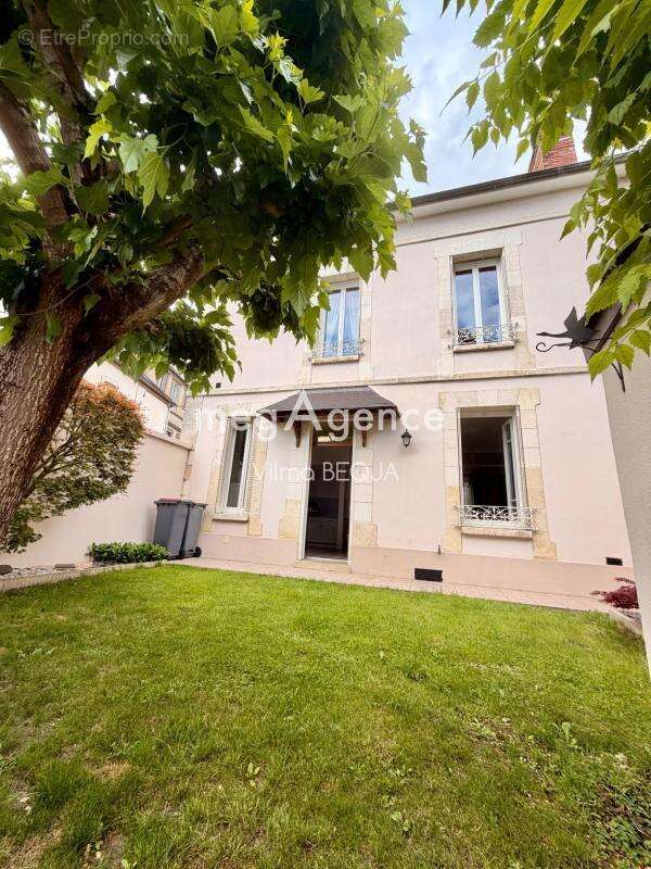 Maison à SENS