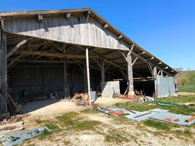 Maison à ESCORNEBOEUF