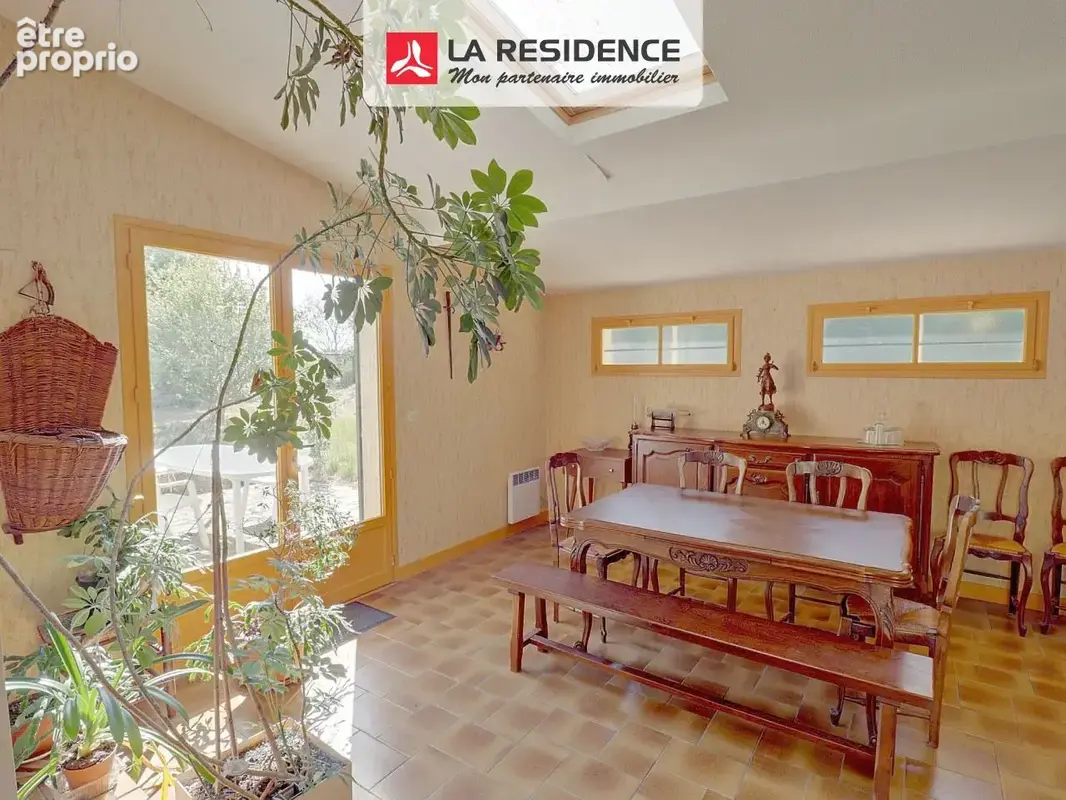 Maison 5 pièces 101 m² à vendre à Villiers-Saint-Frederic (78640) - photo 3