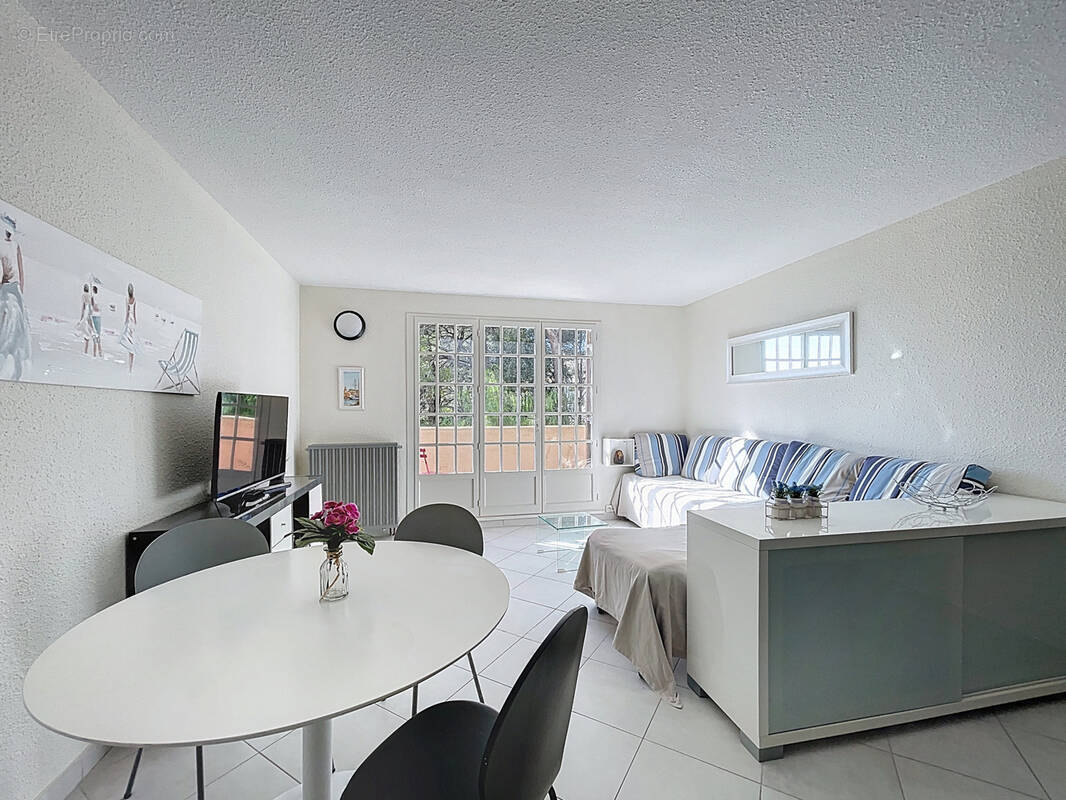 Appartement à SAINT-RAPHAEL