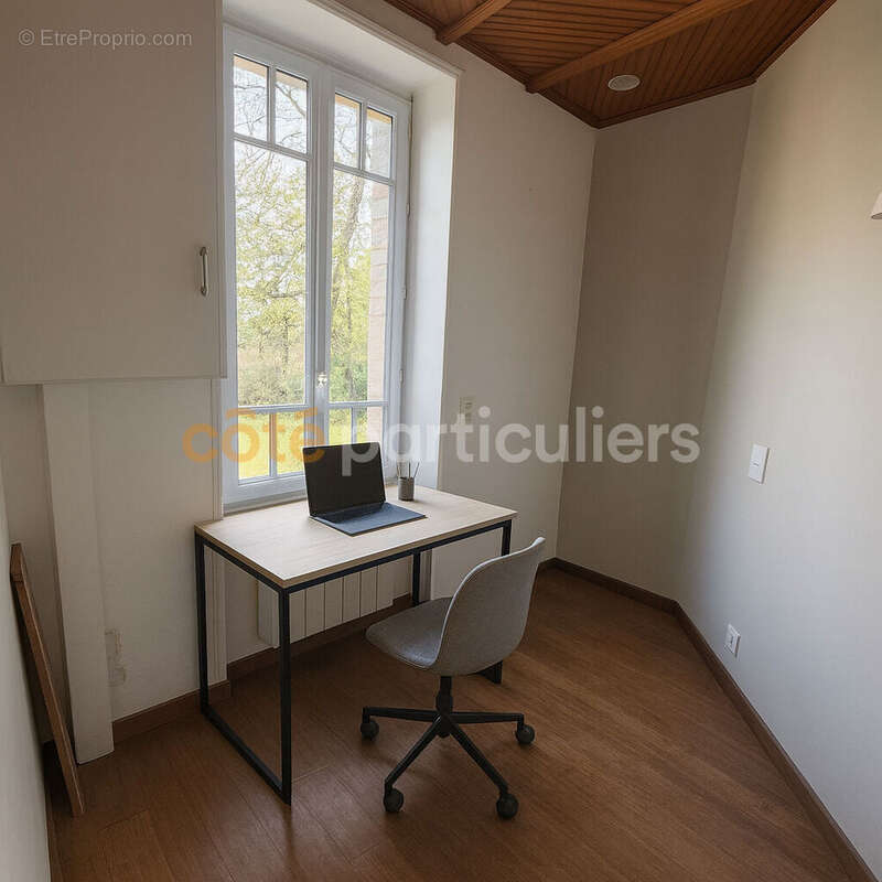 Maison à AVRILLE