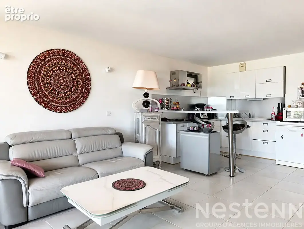 Appartement 3 pièces lumineux avec terrasse et parking couvert à vendre au Lavandou - photo 7