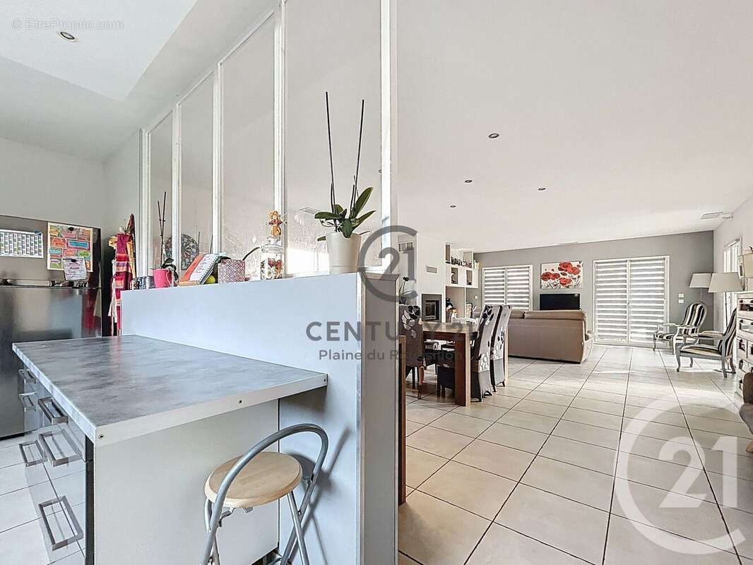 Maison à SAINT-HIPPOLYTE