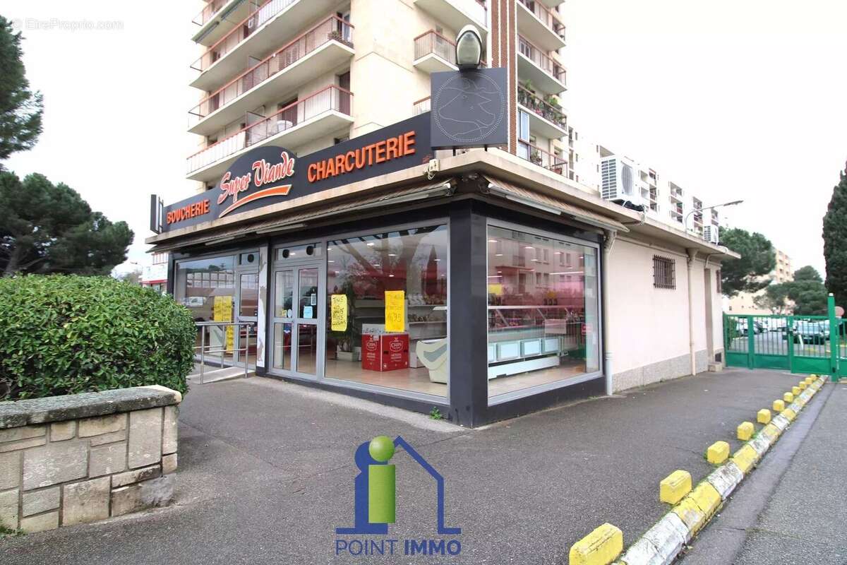 Commerce à MARSEILLE-10E