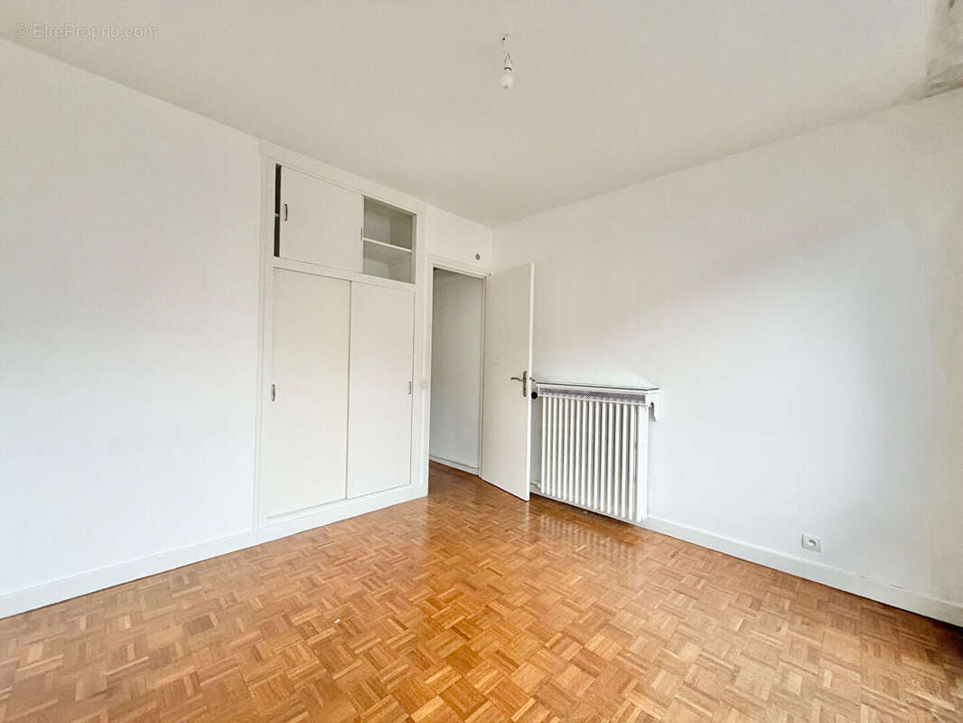 Appartement à FONTENAY-SOUS-BOIS
