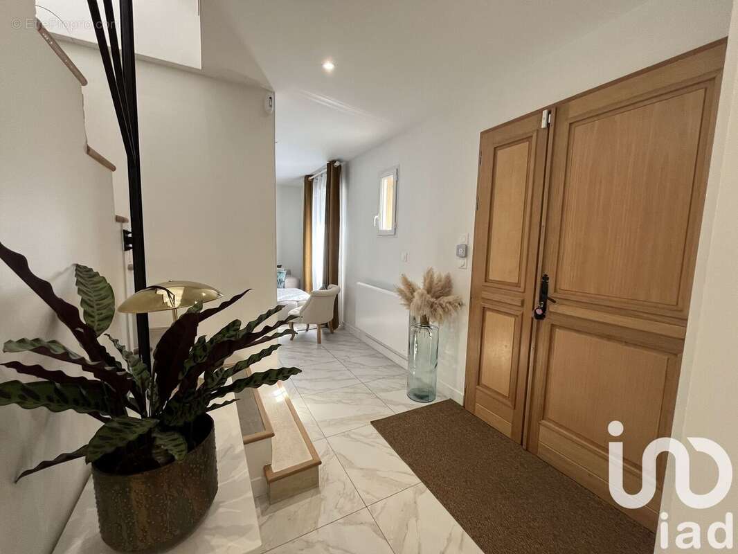 Photo 2 - Maison à MONTFERMEIL