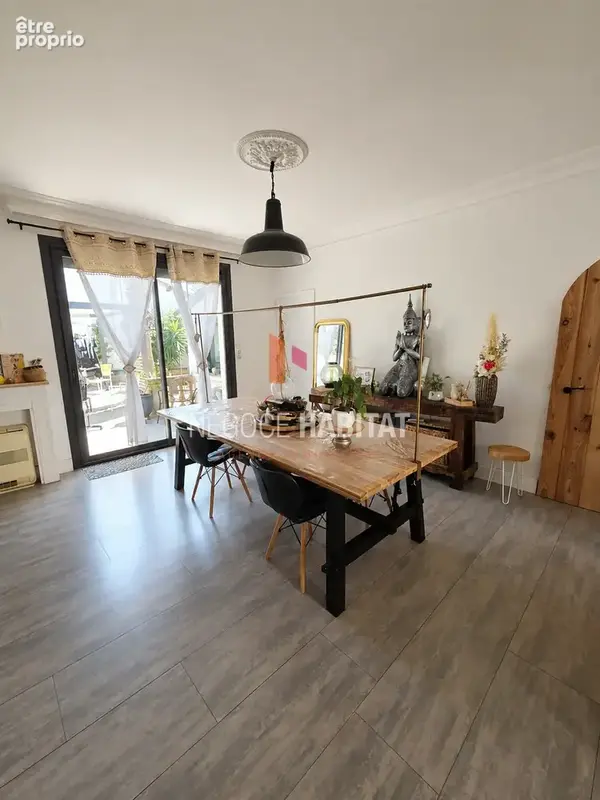 Ensemble immobilier 350 m2   Maison + 5 logements   Mauguio - photo 2
